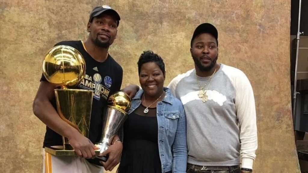 Tony Pratt: Biography, Family, Basketball Career and Connection to Kevin Durant tony pratt
